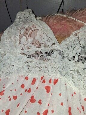 White Lace Ref Heart Nightie